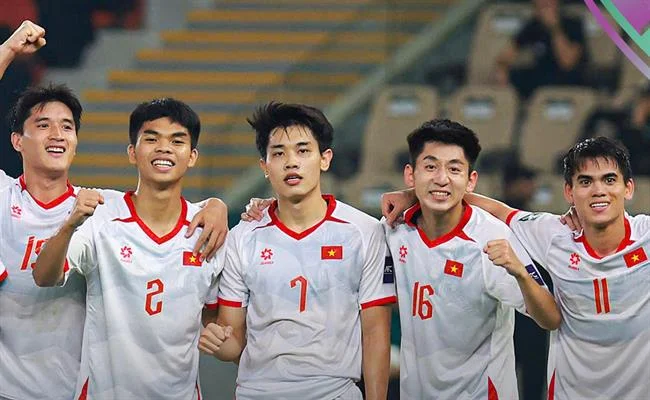 Đá Gà Cựa Dao